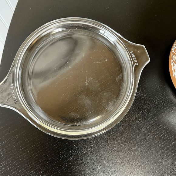 Vintage Pyrex Woodland Bowl Casserole Dish #474-B With Lid - Picture 4 of 5